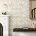 touch of gold in this accent wallpaper